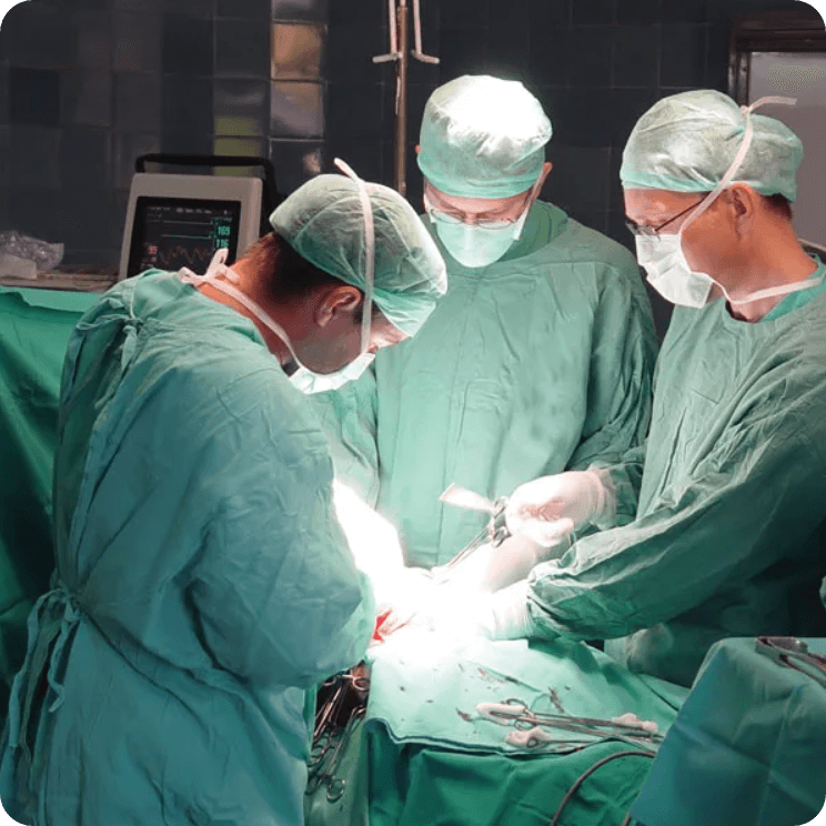 2025 04 08 17 43 19 team surgery.jpg 600x710 modified